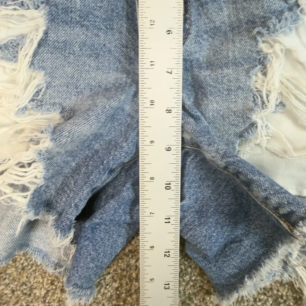 American Eagle Distressed High Raise Baggy Shorts Raw Hem Womens Size 4 Y2K